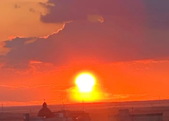 Skyview Apartament *